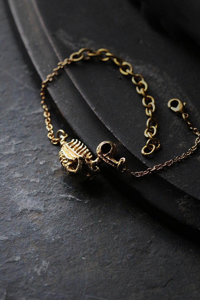 Defy-Bracelet-Duck-skeleton-1