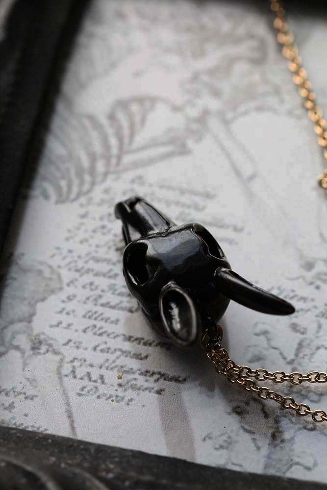 Defy Necklace Black Rabbits Skull3