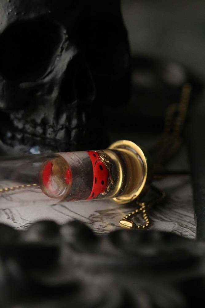 defy-necklace-ladybug-syringe4