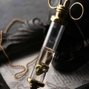 defy-necklace-rabbit-skullsyringe2