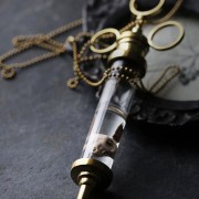 Defy-Painted-Necklace-Rabbit-Skull-Syringe4