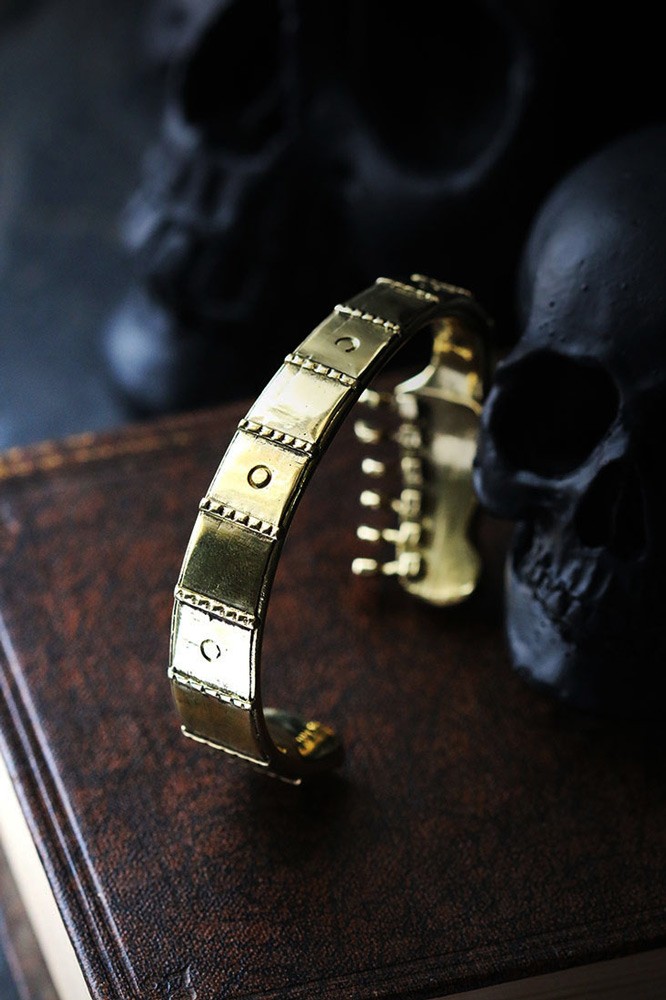 Defy-Bracelet-Guitar-3