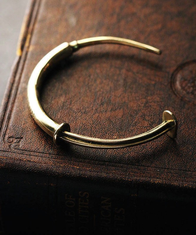 Defy-Bracelet-Syringe-1