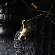 Defy Necklace Ax & Skull1