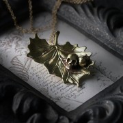Defy-Necklace-Leaf-&-Skulls4