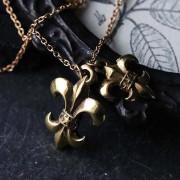 Defy-Necklace-Lis2