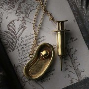 Defy-Necklace-Skull-Syringe-set1
