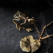 Defy-Necklace-Small-Frog&Lotus-leaf2