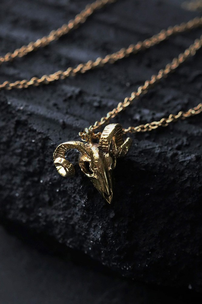 Defy-Necklace-Small-Goat-Skull3