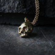 Defy-Necklace-Small-Skull1