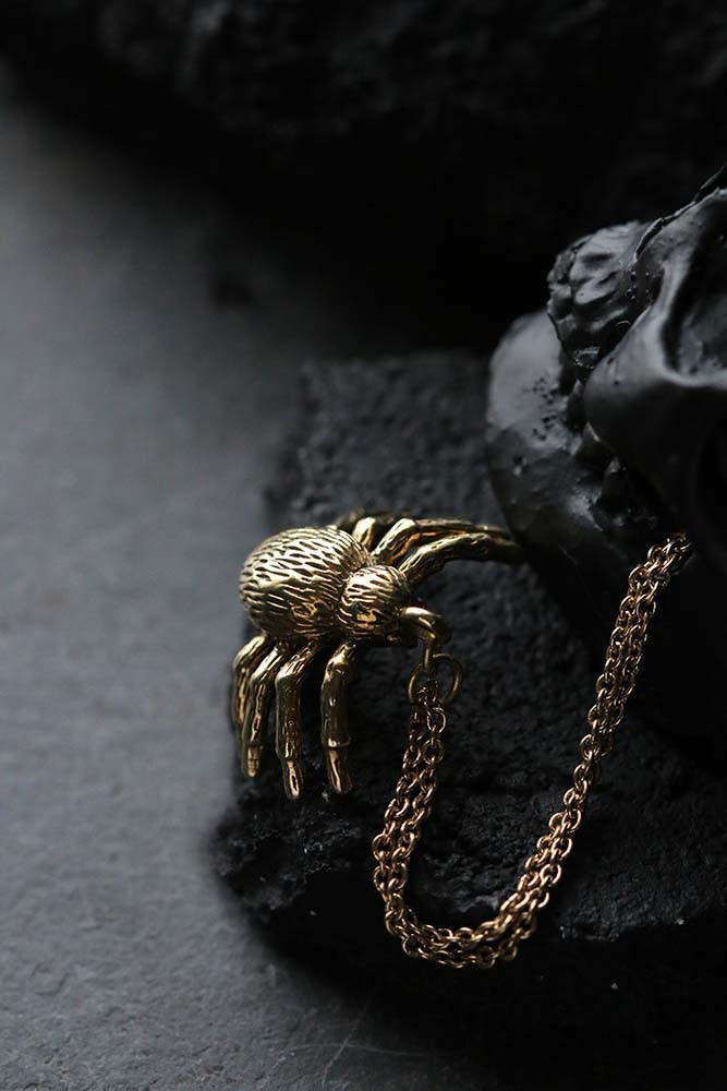 Defy Necklace Spider..4