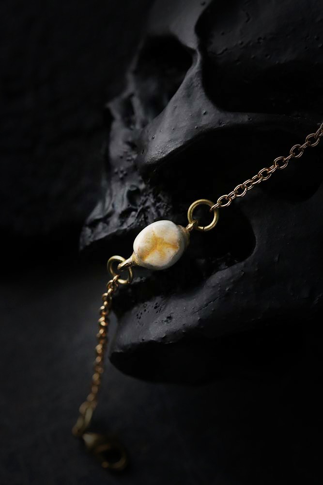 Defy-Painted-Bracelet-Small-Teeth3
