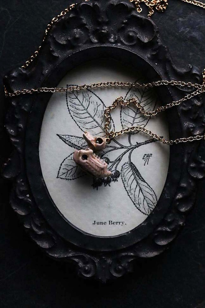 Defy-Painted-Necklace-Duck-Skeleton2