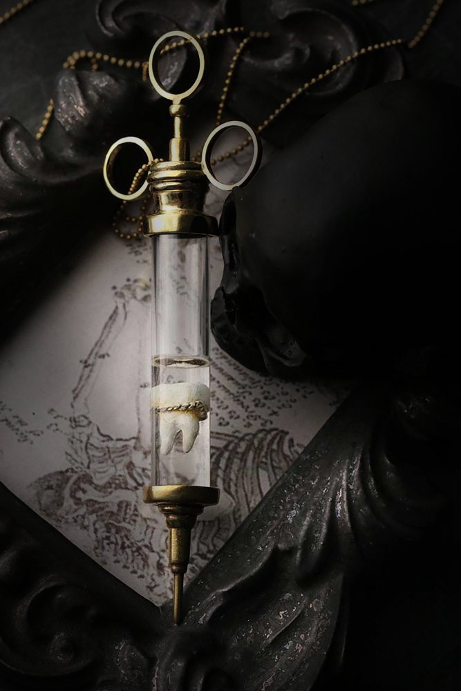 Defy-Painted-Necklace-Teeth-Syringe1