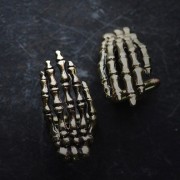 Defy-cufflinks-hand-skeleton-5
