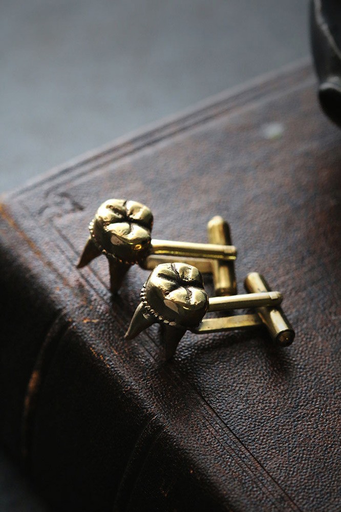 Defy-cufflinks-teeth-1