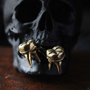 Defy-cufflinks-teeth-2