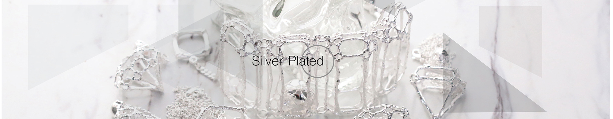 Silver-Banner-02_high-01