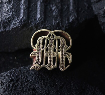 defy-letter-rings-brassm4