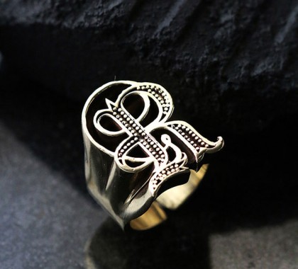 defy-letter-rings-brassr4