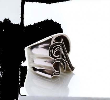defy-letter-rings-silverplated-a1