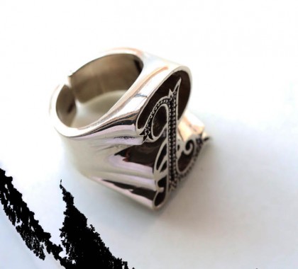 defy-letter-rings-silverplated-z1