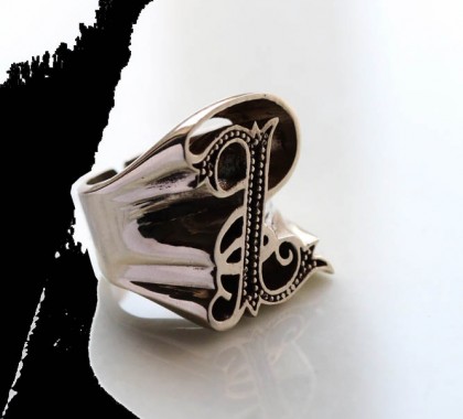 defy-letter-rings-silverplated-z2
